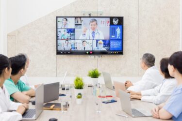 Hybrid Meetings – 8 Practices for Success